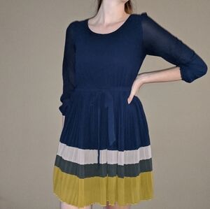 Color Block Pleated Navy Dress with Stripes